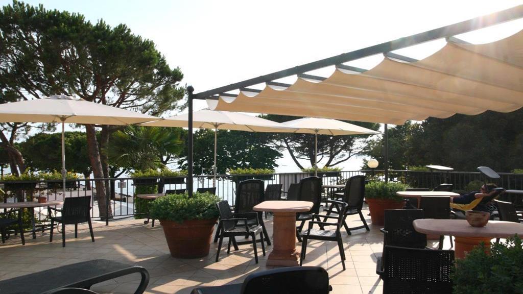 Hotel Astoria Garda  Ngoại thất bức ảnh