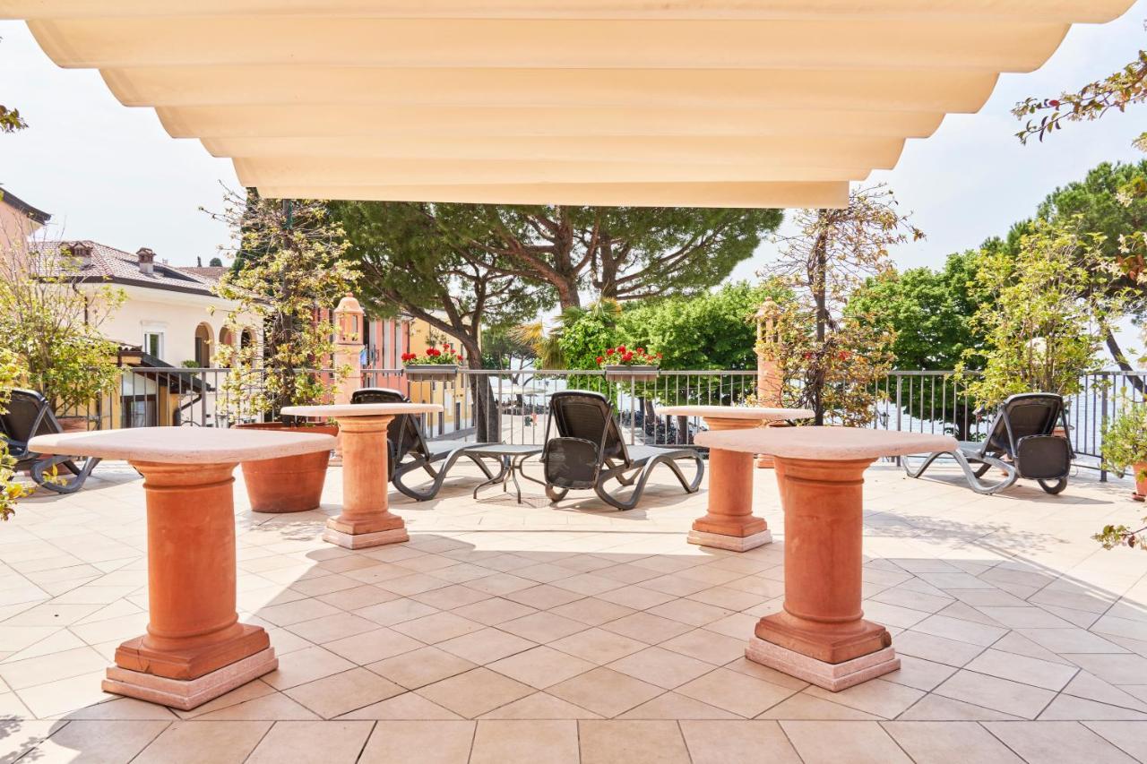 Hotel Astoria Garda  Ngoại thất bức ảnh